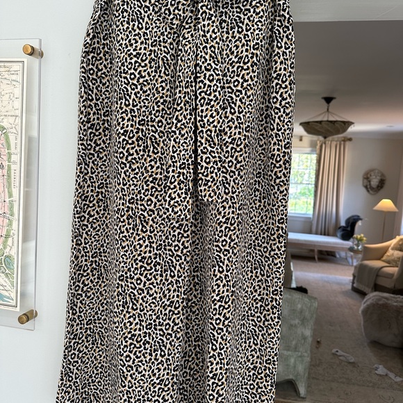 J Crew 100% silk capri pants with bow belt - Picture 3 of 8